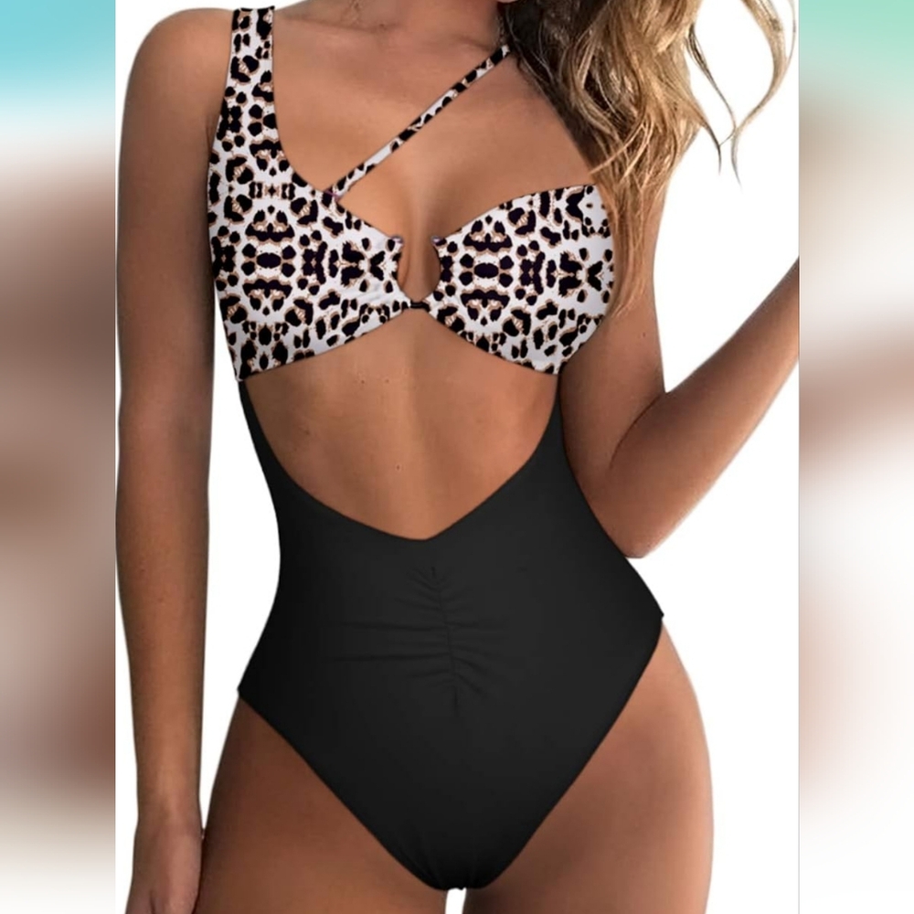 Cupshe Size M Monokini White Leopard and Black